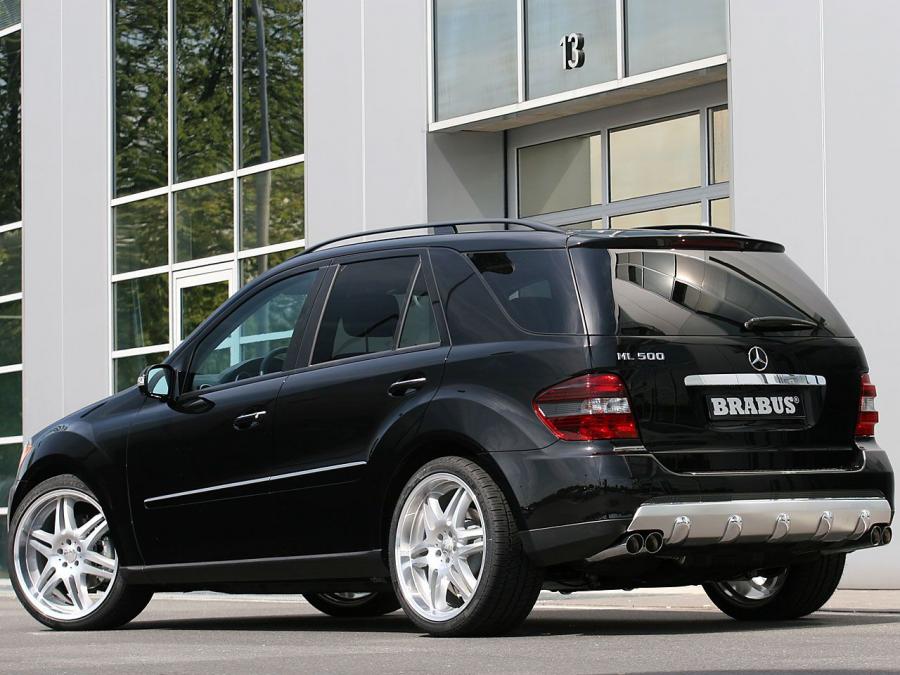  Mercedes-Benz M-Class by Brabus 2005 года  (фото 2 из 7)